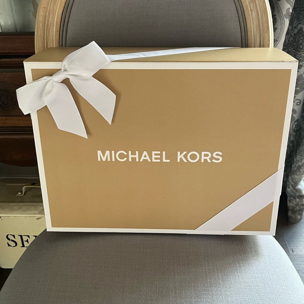 Michael Kors Tan Gift Box with White Ribbon Large Box